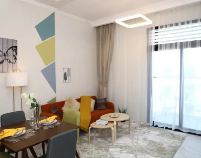 MikeyStays | Vibrant 1BHK | Dubai JVC | Balcony